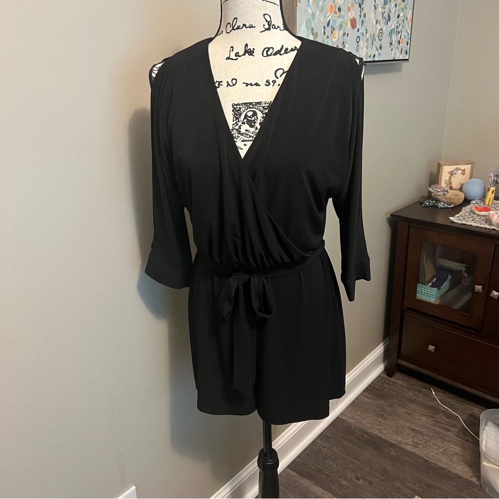 Calvin Klein black Jersey romper belted open sleeve v neck wedding dressy sz 6 - Picture 4 of 7